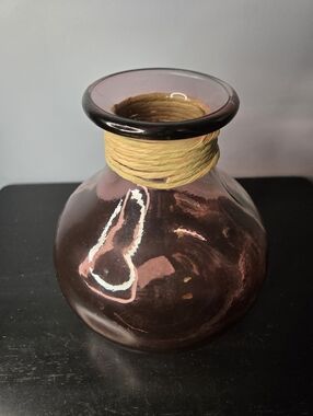 Pink/Purple Modern Recycled Glass Balloon Vase 8.5"×7.5" w Raffia Wrap Neck